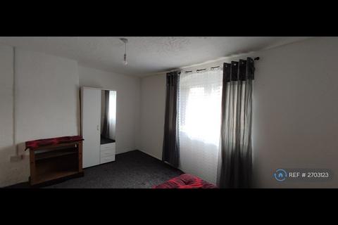 undefined, Lowtown Pudsey, Pudsey, LS28