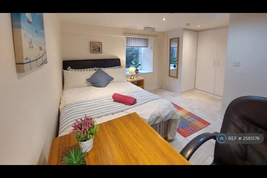 Double Room 3