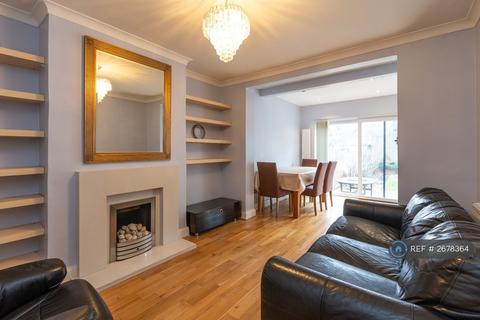 undefined, Pymmes Green Road, London, N11
