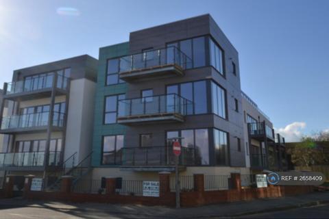 Court Road, Hythe, CT21