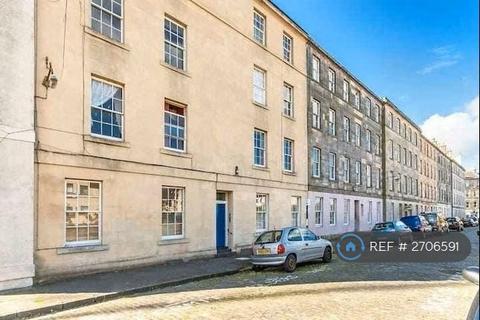 undefined, Parkside Street, Edinburgh, EH8
