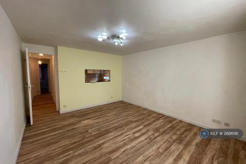 undefined, Clowser Close, Sutton, SM1