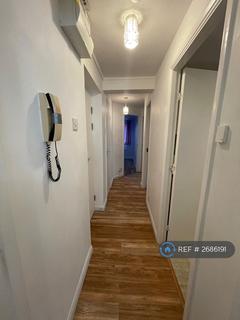 undefined, Clowser Close, Sutton, SM1