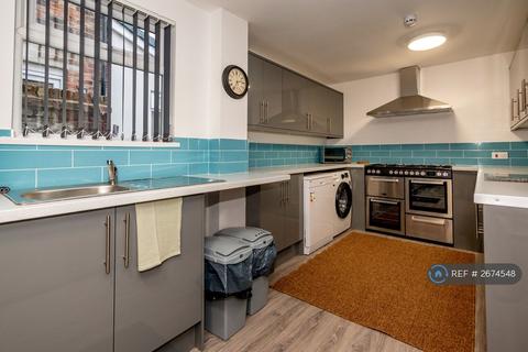 1 bedroom in a house share to rent, Empress Road, Kensington, Liverpool, L7