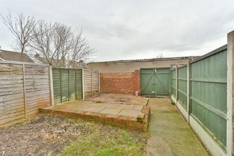 undefined, St. John's Road, Upper Gillingham, Kent