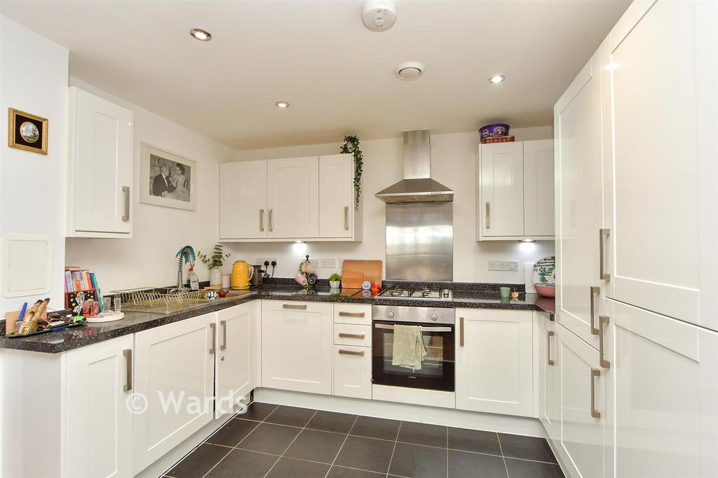 Kitchen/ Living Area