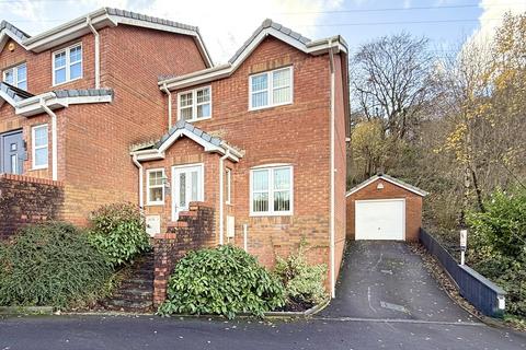 undefined, Aberaman, Aberdare CF44