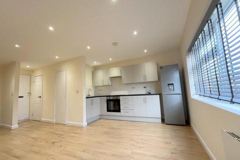 undefined, Handcross Road, Luton, LU2 8JJ