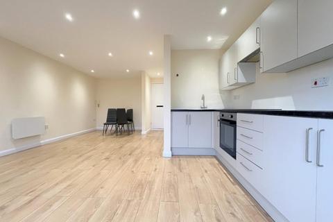 undefined, Handcross Road, Luton, LU2 8JJ