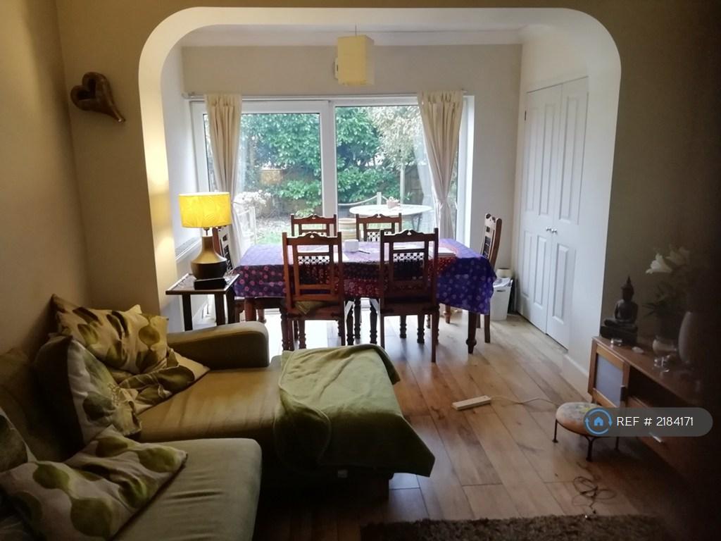 Spacious Lounge With Patio Doors To Garden