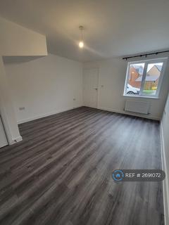 3 bedroom semi-detached house to rent, Constantine Drive, Peterborough, PE2