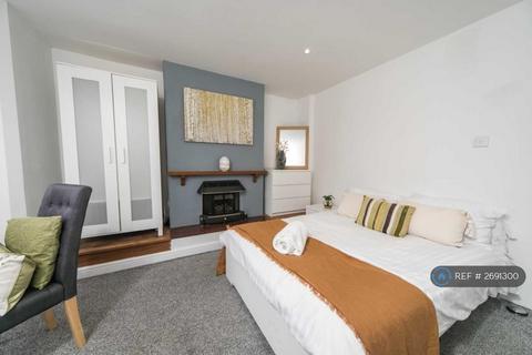 undefined, Donnington Road, Reading, RG1