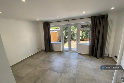 undefined, Tanhouse Lane, Wokingham, RG41