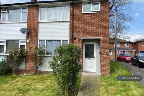 Tanhouse Lane, Wokingham, RG41