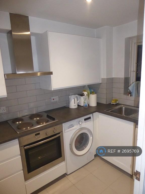 Kitchen 1