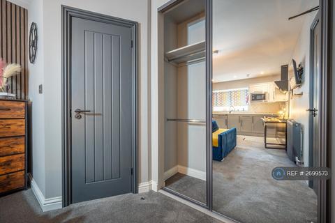 undefined, Old Town, Swindon, SN1