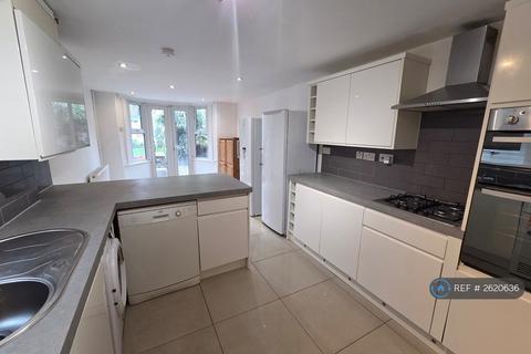 undefined, Elcot Avenue, London, SE15