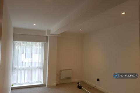 undefined, Addington Road, South Croydon, CR2