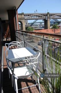 2 bedroom flat to rent, Close, Newcastle Upon Tyne, NE1