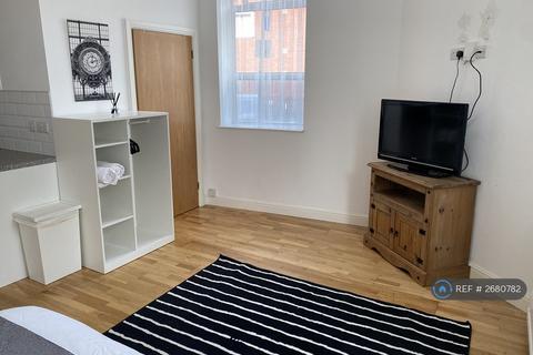 Studio to rent, Lansdowne Road, Leicester, LE2