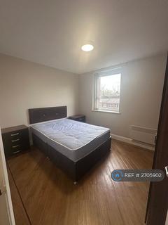 2 bedroom flat to rent, Gladstone Court, Liverpool, L8