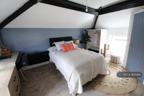 undefined, High Street, Lutterworth, LE17