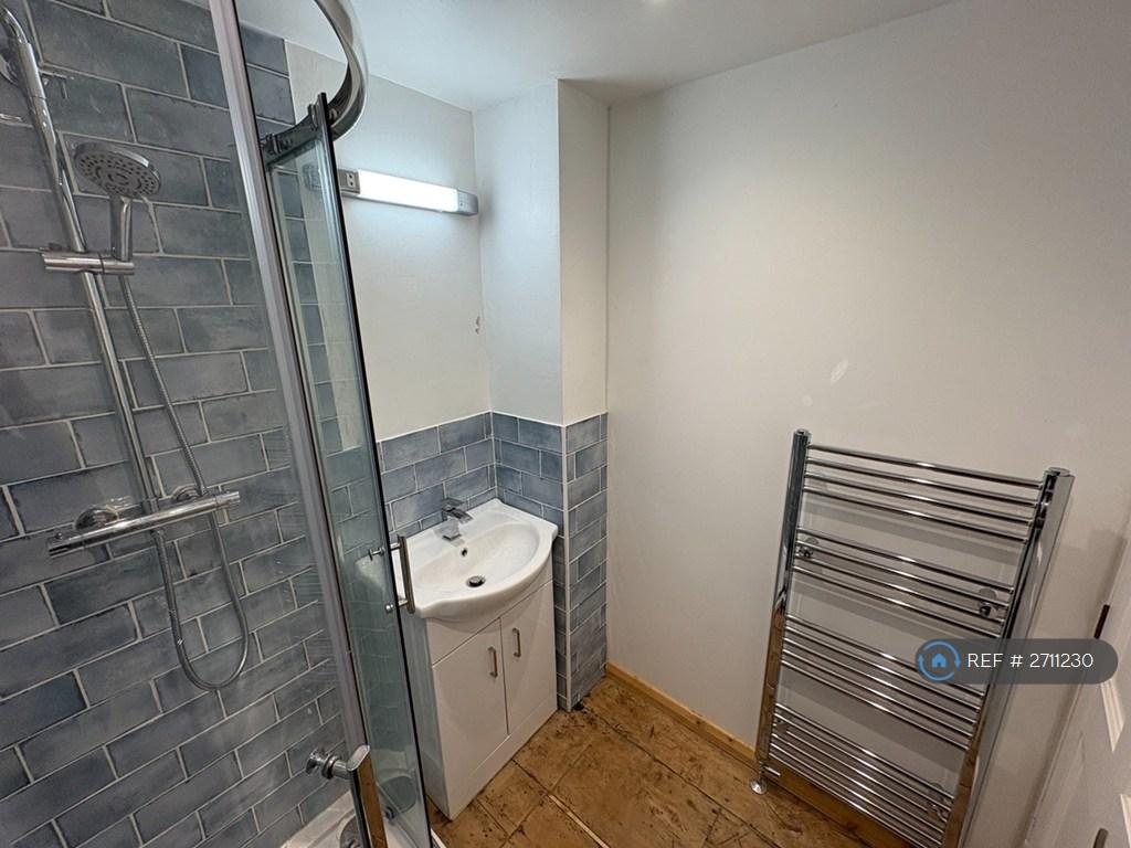 Shower Room 2