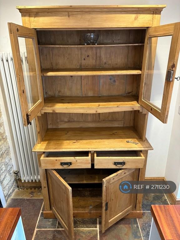 Dresser Open