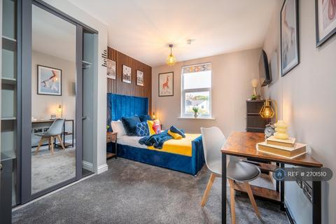 undefined, Euclid Street, Swindon, SN1