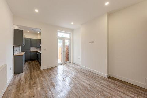 undefined, Wentworth Road, Nottingham NG5