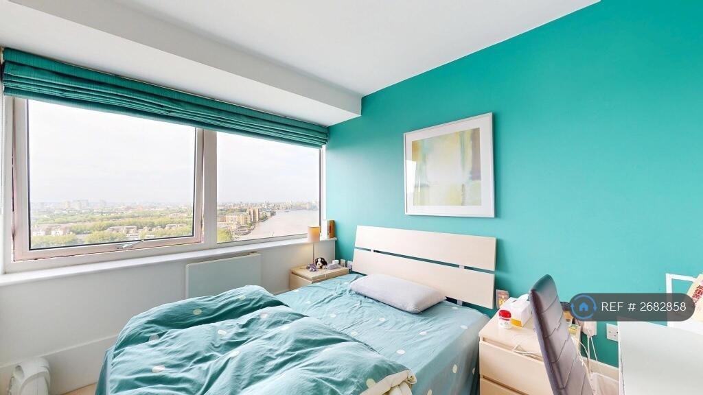 Bedroom 2 (With West London Views)