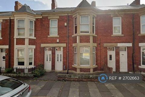 3 bedroom flat to rent, Heaton, Heaton, Newcastle Upon Tyne, NE6