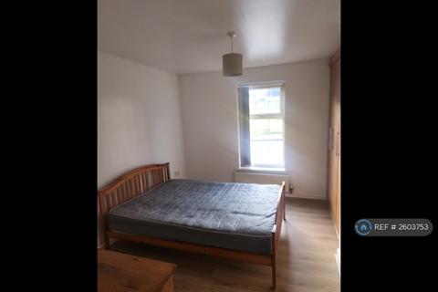 2 bedroom flat to rent, Armley, Armley, LS12
