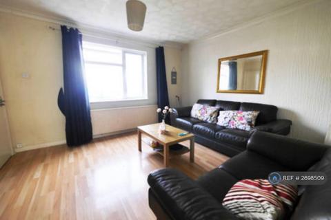 undefined, Benbow Waye, Uxbridge, UB8