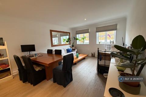 undefined, City Walk, Shoreditch, London, E2