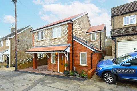 3 bedroom detached house to rent, Bethel Road, Sevenoaks, TN13