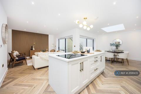 3 bedroom detached house to rent, Bethel Road, Sevenoaks, TN13