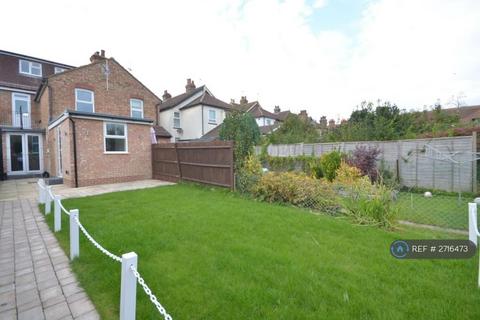 undefined, High Street, Northwood, HA6