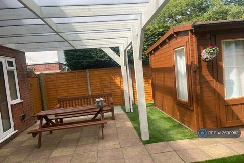 undefined, Polkerris Way, Fleet Hampshire, GU52