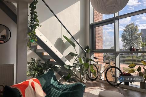 1 bedroom flat to rent, Trent Bridge View, Nottingham, NG2