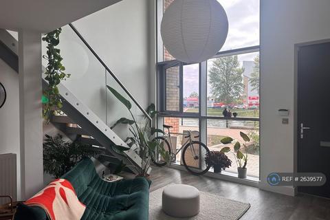 1 bedroom flat to rent, Trent Bridge View, Nottingham, NG2