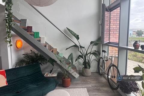 1 bedroom flat to rent, Trent Bridge View, Nottingham, NG2
