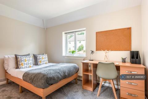 5 bedroom semi-detached house to rent, Colbourne Avenue, Brighton, BN2