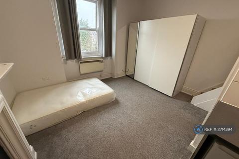 undefined, Elmore Road, Sheffield, S10