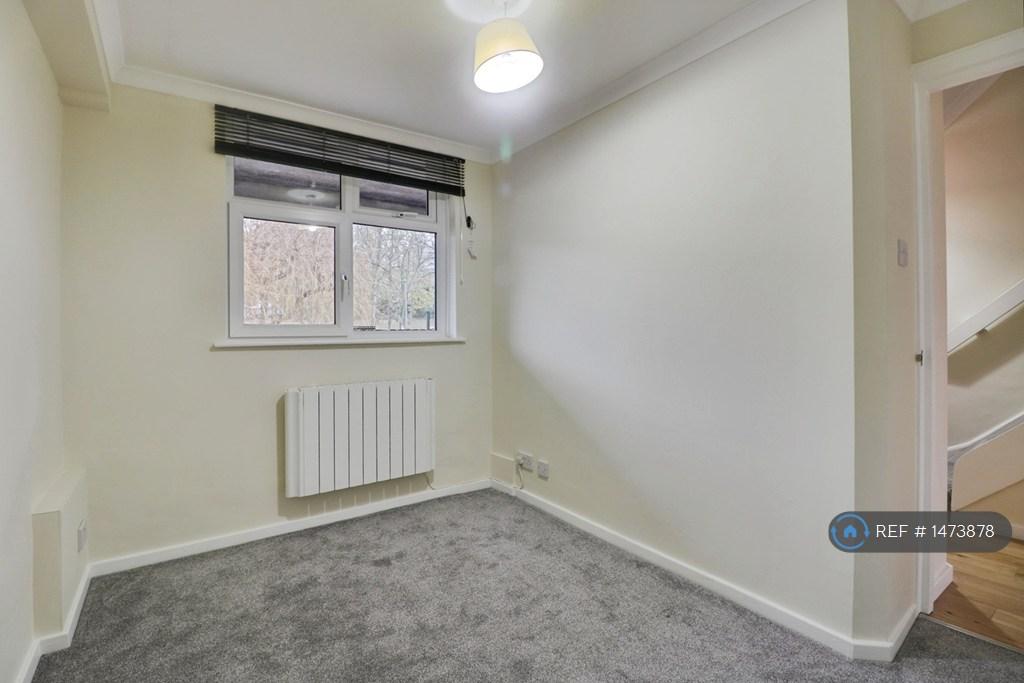 Ground Bedroom/Office/Study