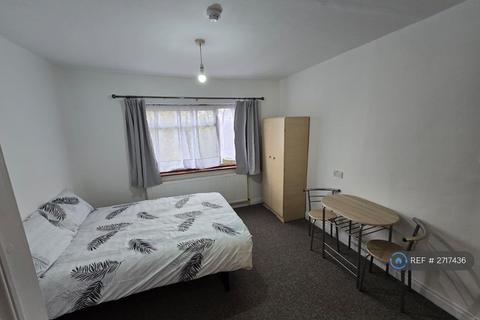 undefined, Belmont Road, London, N15