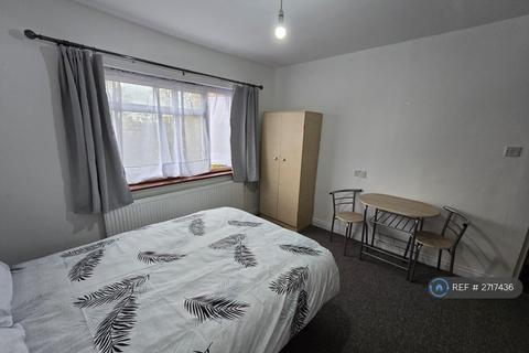 undefined, Belmont Road, London, N15