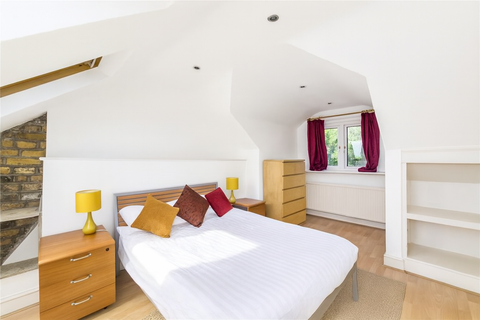1 bedroom flat to rent, Kingscourt Road, London SW16
