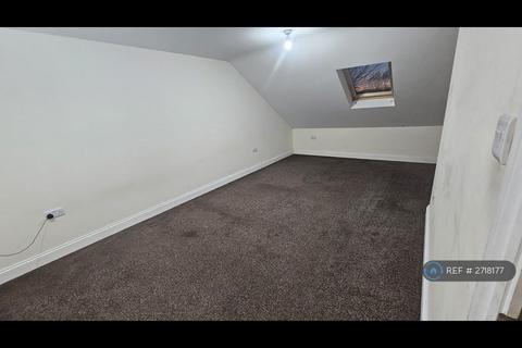 2 bedroom flat to rent, Barrington Road, London, E12