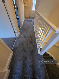 2 bedroom flat to rent, Barrington Road, London, E12